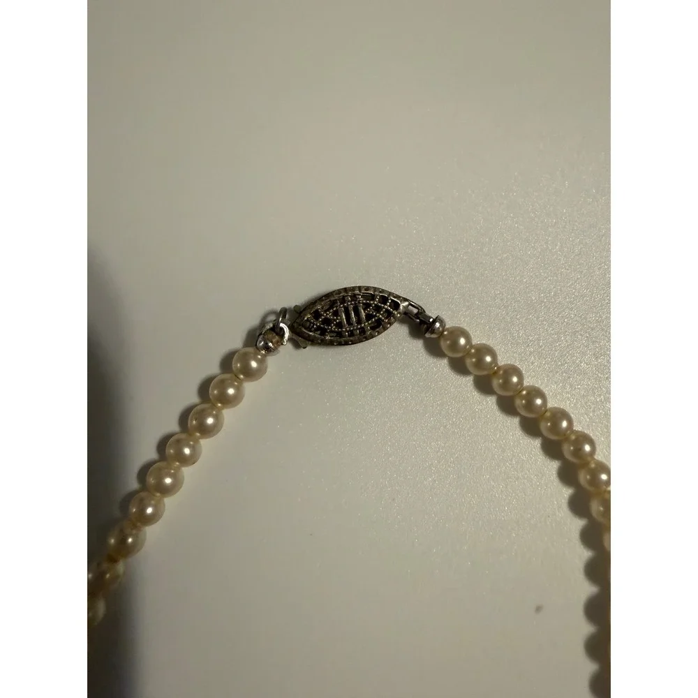 Vintage Graduated Faux Pearl Necklace Sterling Silver Filigree Clasp 17 Inch